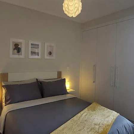 Apartment Highrise Madalenas