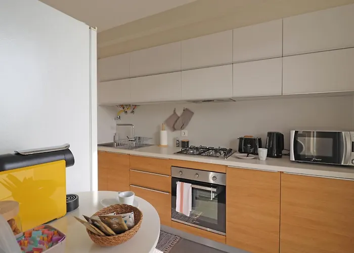 아파트 Highrise Madalenas 푼샬