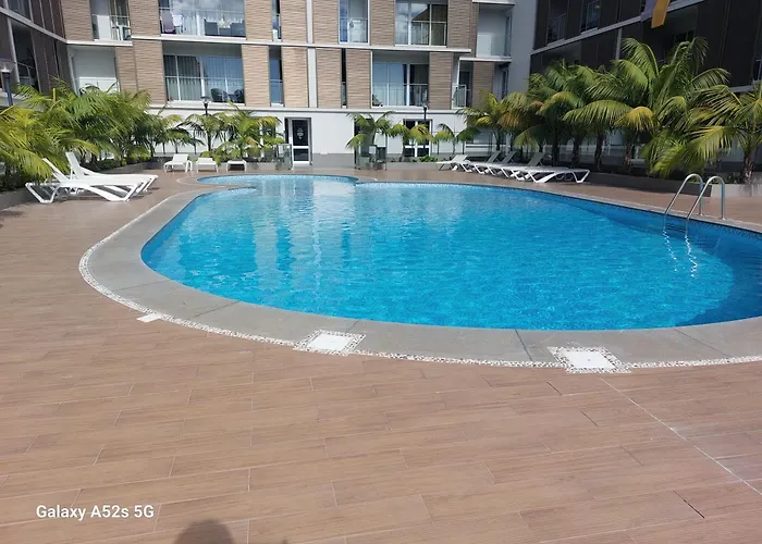 아파트 Highrise Madalenas